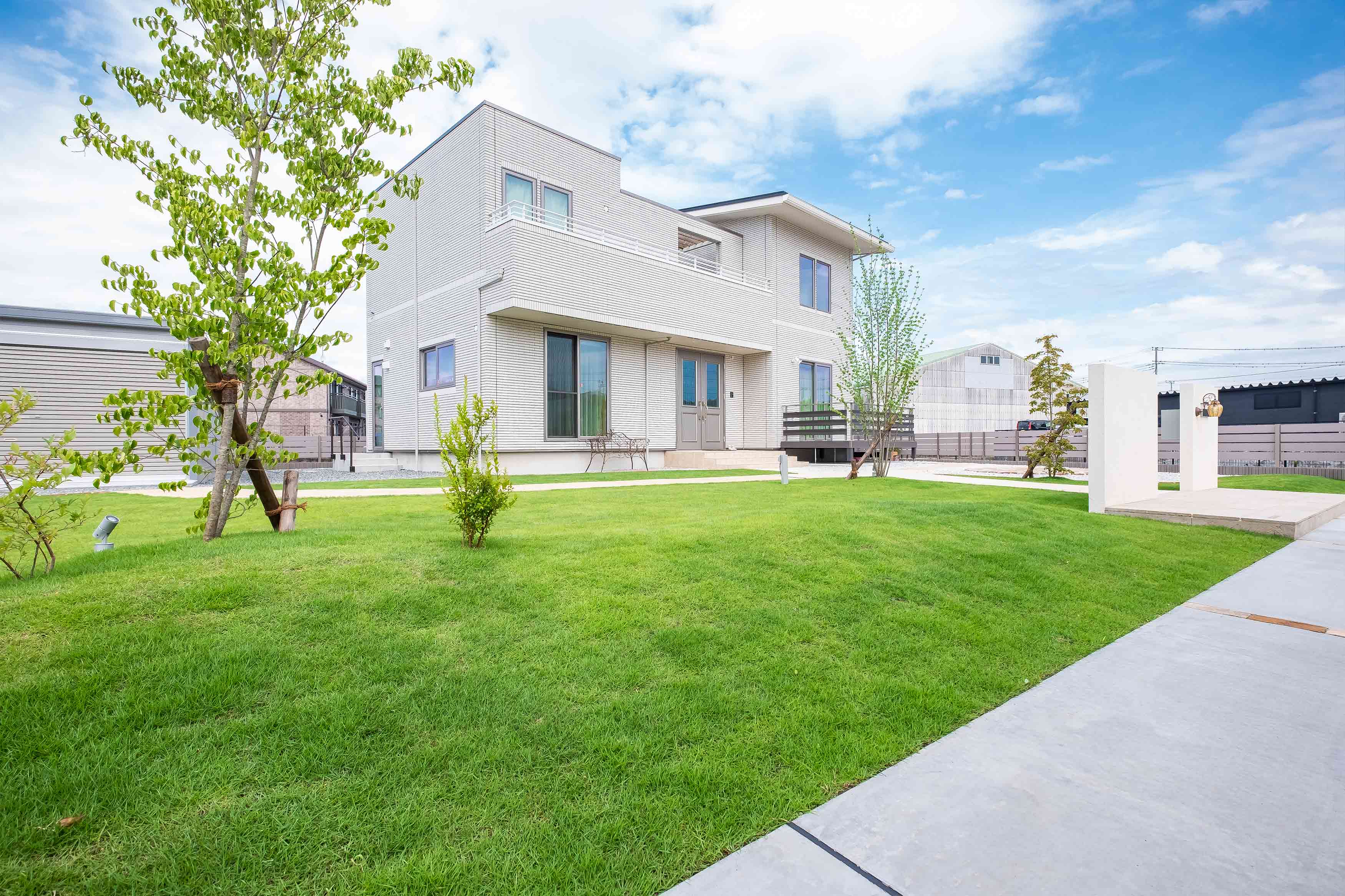 家族の心がやすらぐ、くつろぎの庭